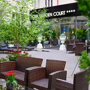 4* Szálloda Garden Court